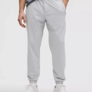 Pace Breaker Jogger Shorter
